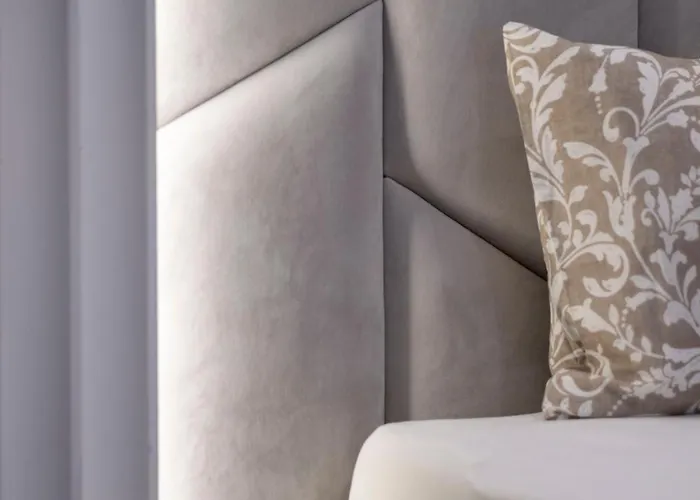 Luxurious High-end Grand Next To The Basilica *